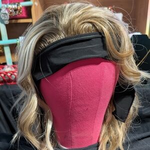 Chelsey Smith OG Sharpay Short Headband Wig